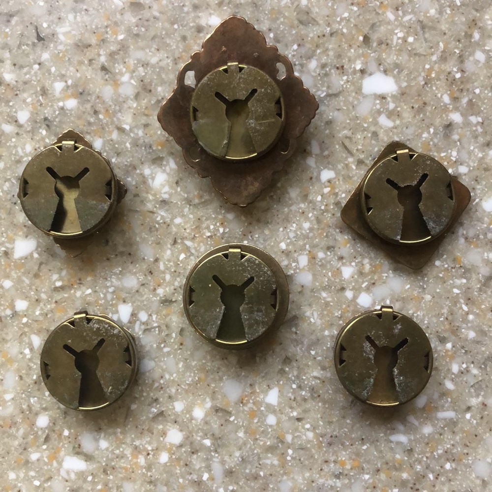 Collection of 12 Vintage Decorative Accent Gold Tone Metal Button Covers - Picture 10 of 13